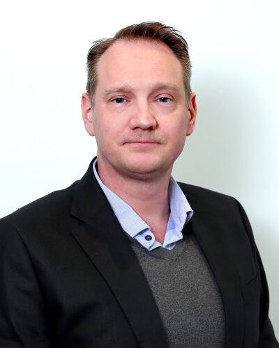 MIkael-Lindstrom-pwg3b2ck06hq776a6a2cnl6eckh3sgnu9s0gonlyfc